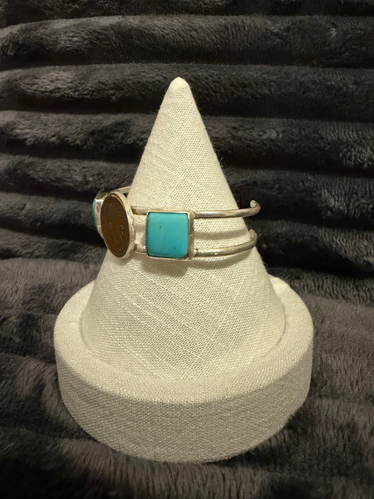 Bracelet / Coin 1907 w Turquoise Accents
